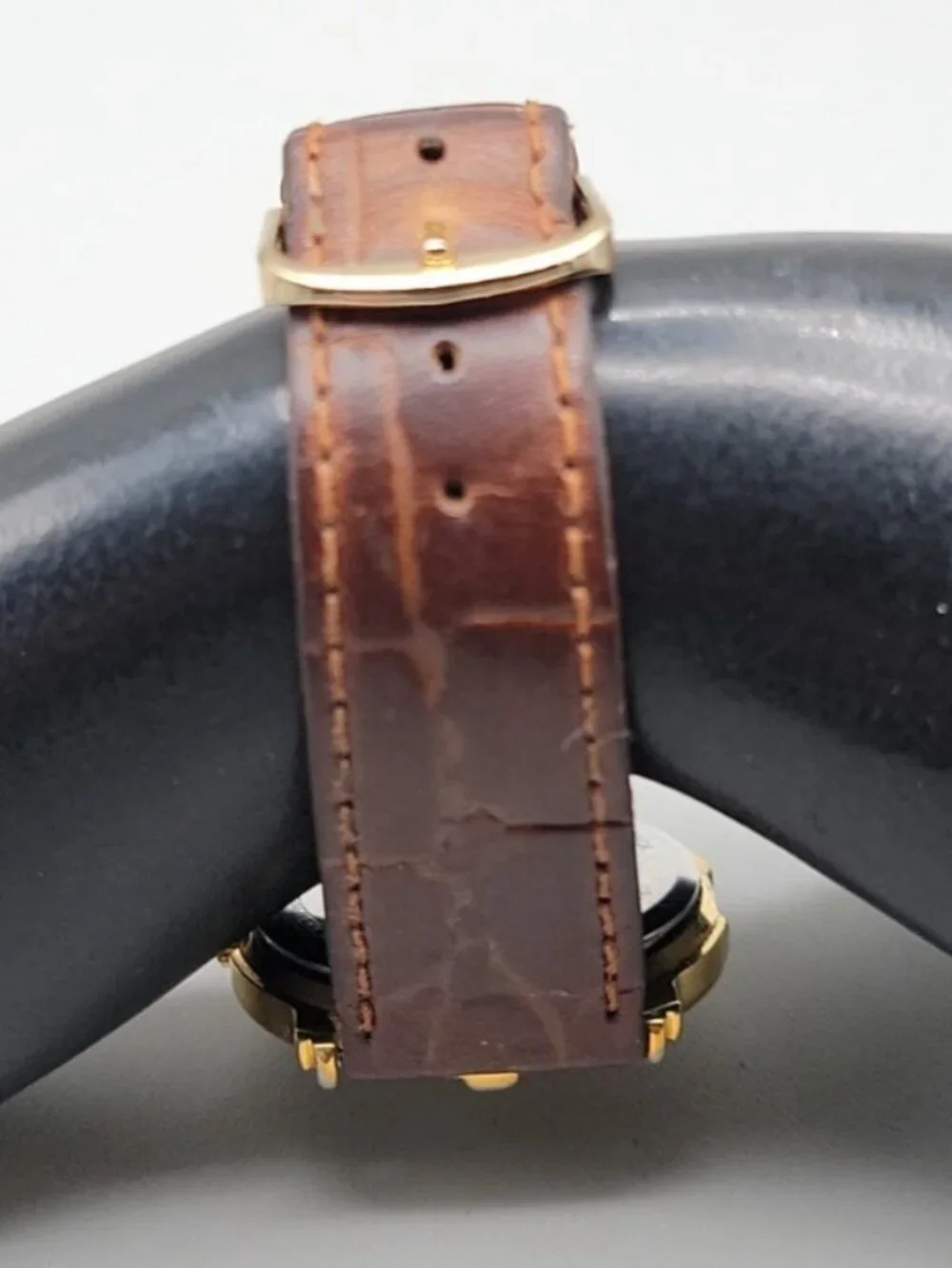 Vintage America Perry Ellis Quartz Watch 32mm Gold Case Brown Leather 7.5